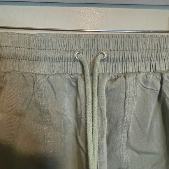 Heir & Thread Womens Casual Relaxed Summer Lounge Casual Shorts Green Small - Picture 3 of 7